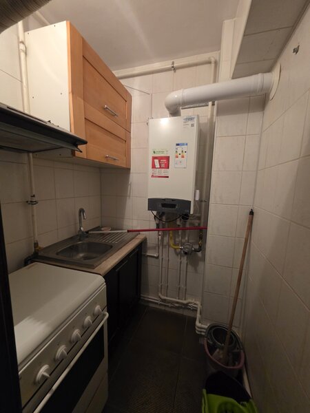 Piata Muncii, 5 minute metrou, chiar pe Calea Calarasilor, stradal,centrala